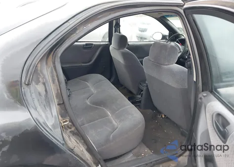 1998 Plymouth Breeze z USA, uszkodzony, nr VIN 1P3EJ46C9WN339072